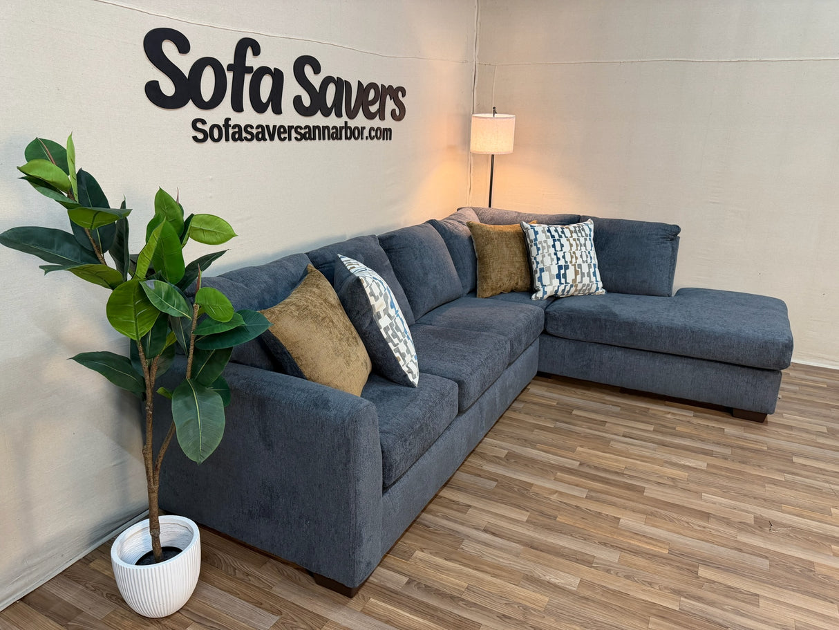 Nova 2-Piece Sectional in Charcoal