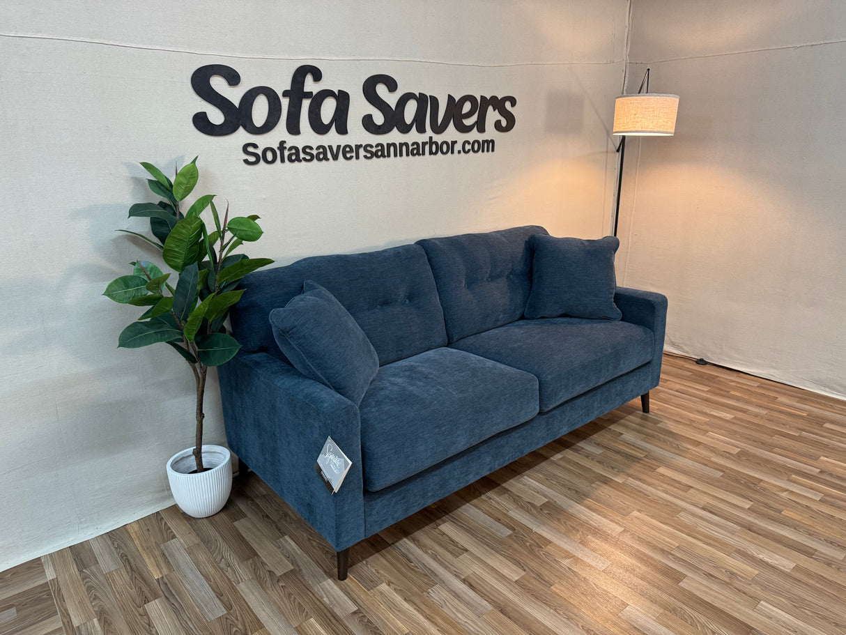 Bixler Sofa