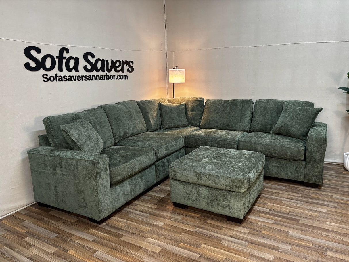 Haven 5-Piece Modular Sectional in Forest Green