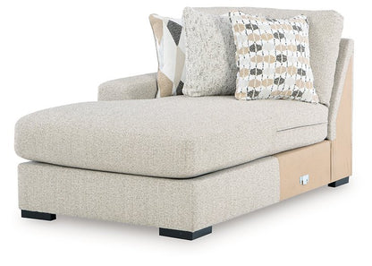 Laurelgrove Sectional with Chaise