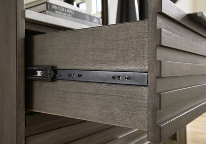 Arkenton Chest of Drawers