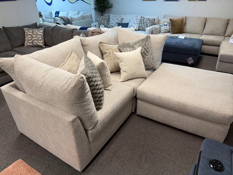 Foundry 3-Piece Modular Sectional in Light Gray