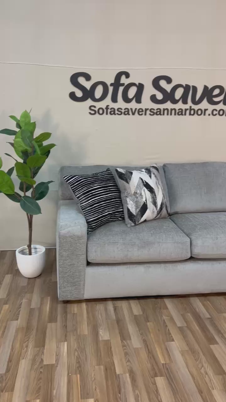 Argo 2-Piece Sectional in Gray